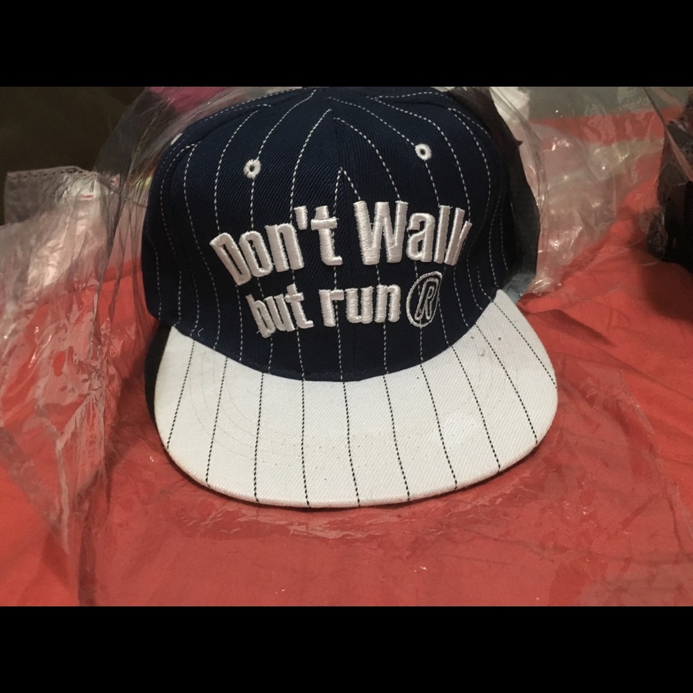 Baseball cap Snap back new - Picture 2 of 2